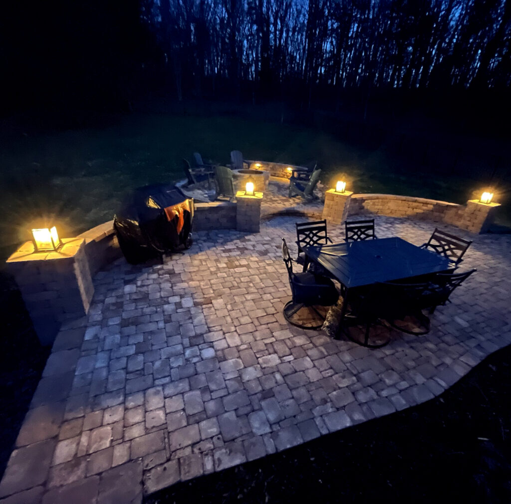 Area Lighting, Patio Lighting, Hardscape Lighting
